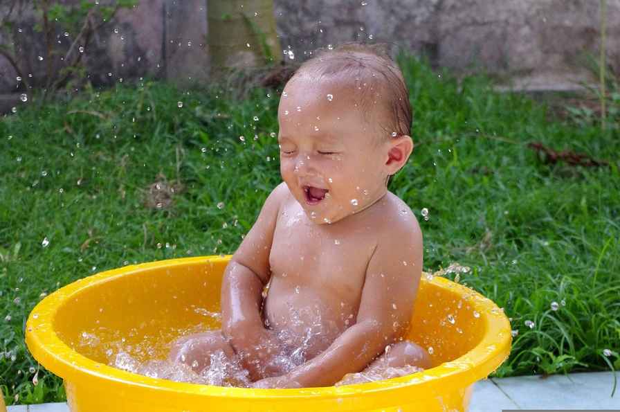 boiled onion water for colic
